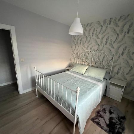 Apartamento Gijon Apartment ภายนอก รูปภาพ