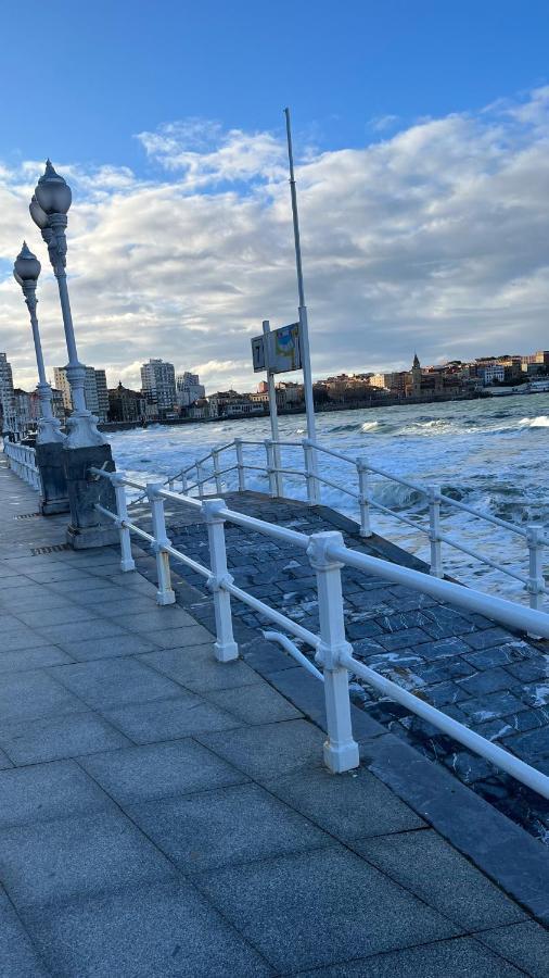 Apartamento Gijon Apartment ภายนอก รูปภาพ